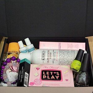 3 promotion From Chrissy Random Beauty mysterious box